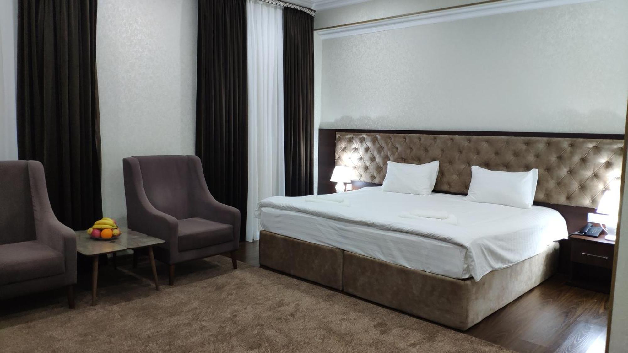 Grand Turon Plaza Hotel Tashkent Esterno foto