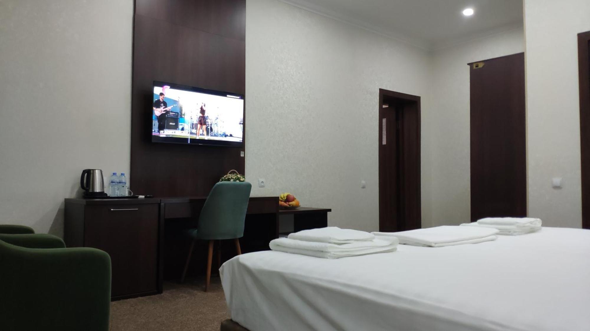 Grand Turon Plaza Hotel Tashkent Esterno foto
